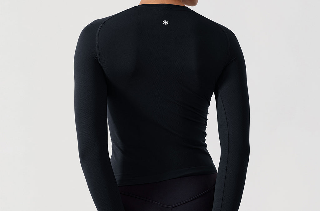 CRZ YOGA Women's Seamless Long Sleeves Shirts Black